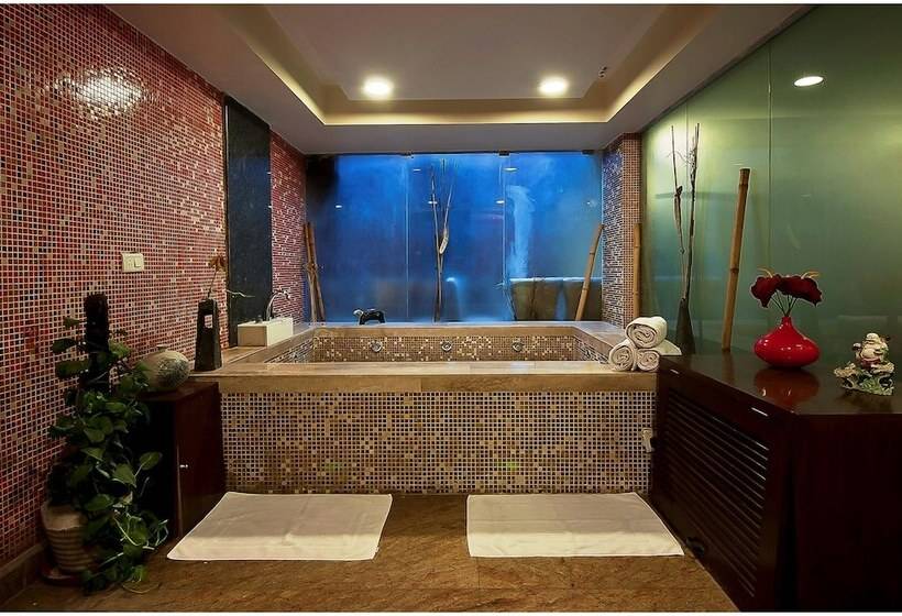 호텔 Aura New Delhi Railway Station