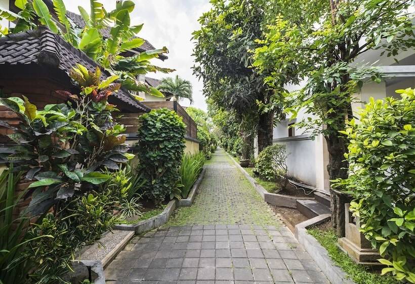Bali Ayu Hotel & Villas