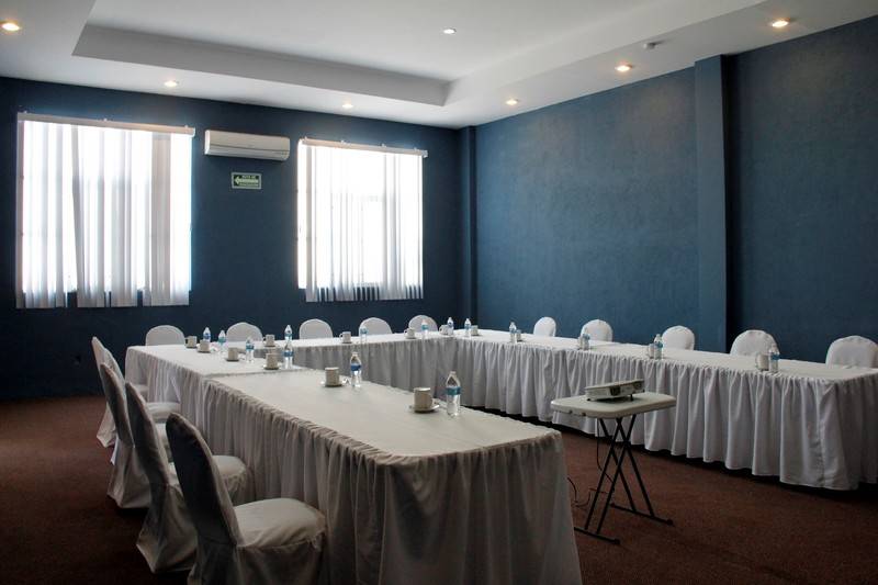 Hotel Barante Suites