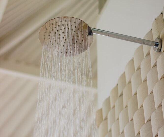 酒店 Batu Karang Lembongan Resort & Spa