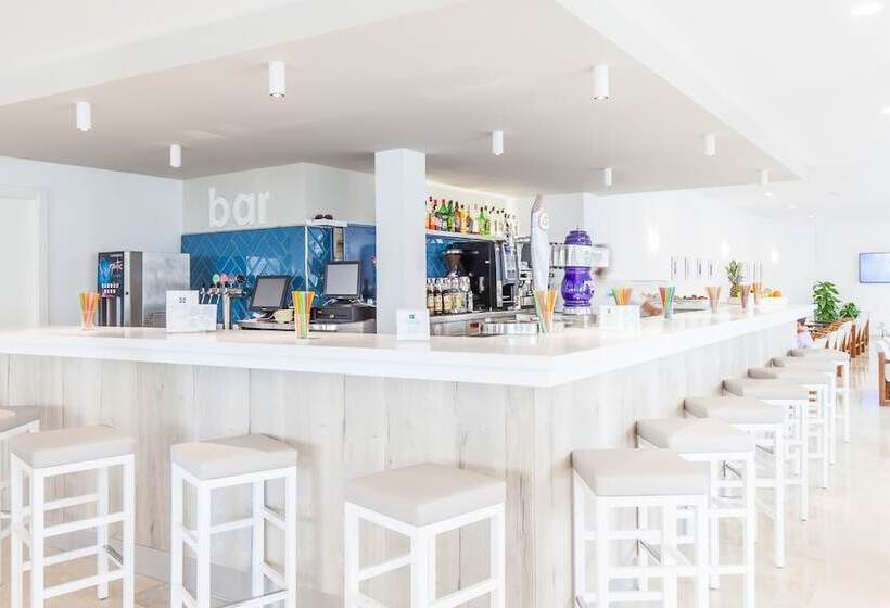 Отель Bluesea Cala Millor