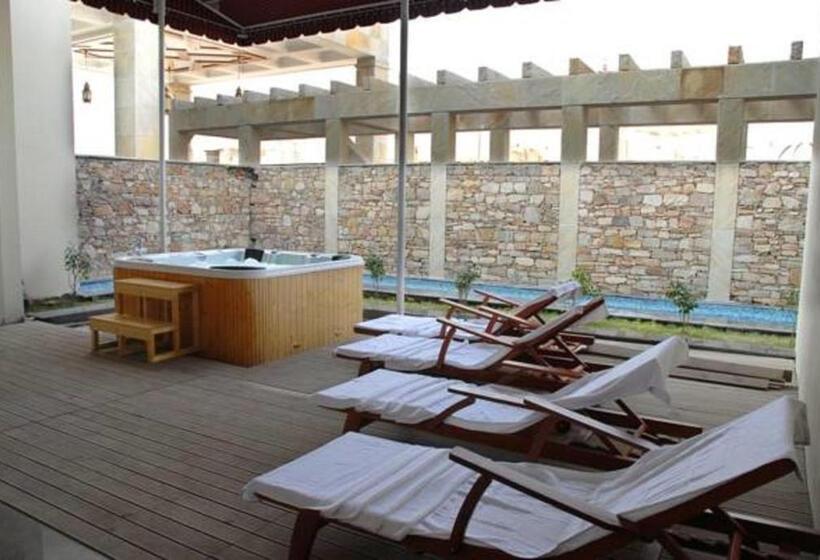 فندق Cambay Grand  Kukas