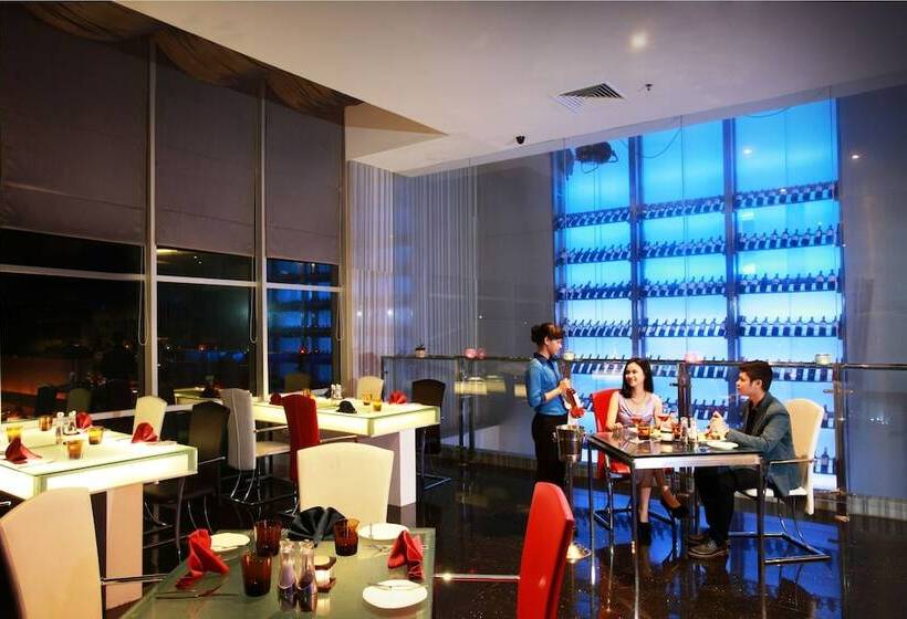 Cambridge Hotel Medan