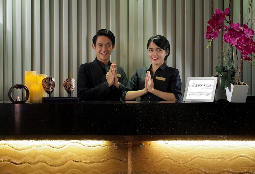 Cambridge Hotel Medan