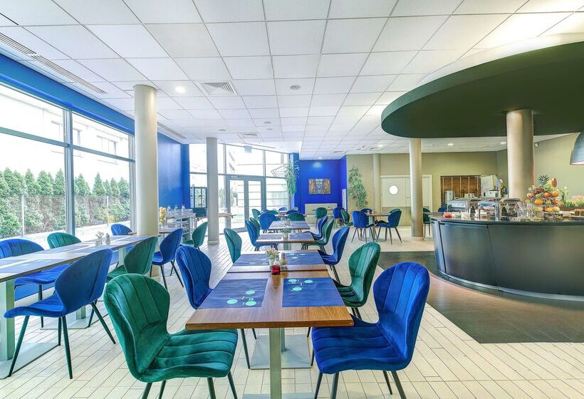 Отель Campanile łódź