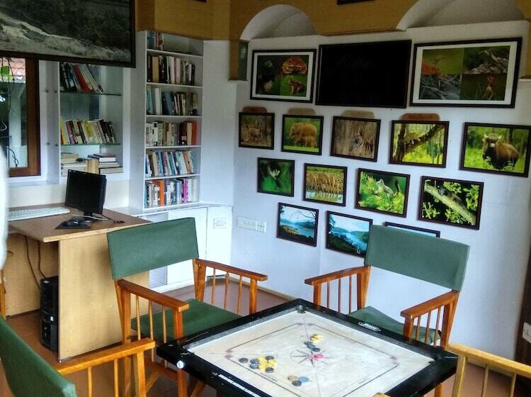 ホテル Cardamom County By Xandari