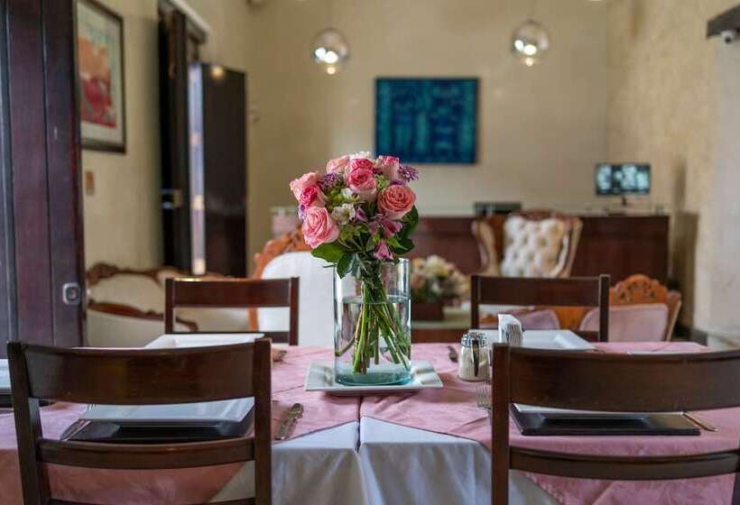 فندق Casa De Las Flores