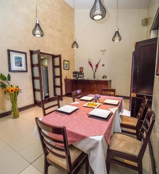 فندق Casa De Las Flores