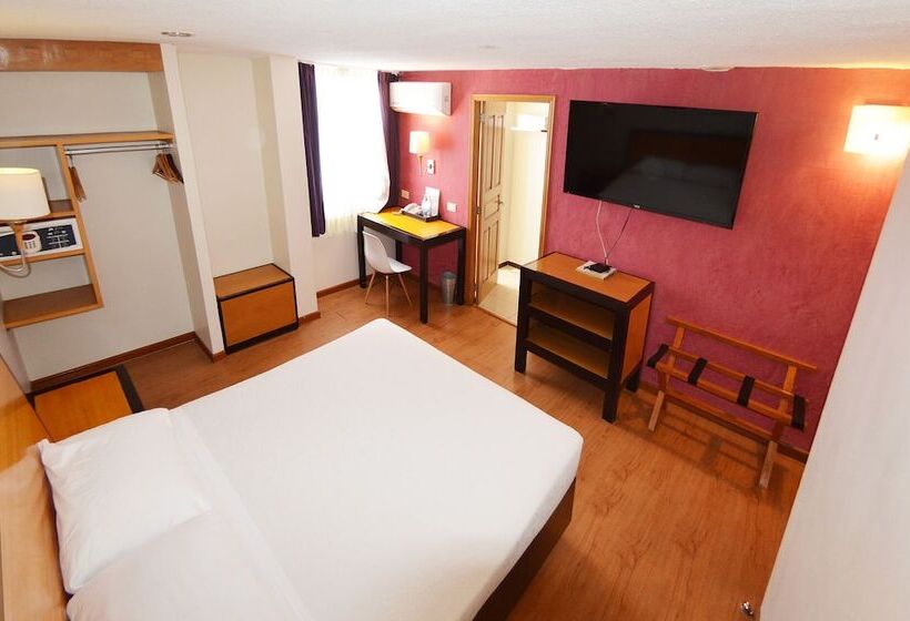 Отель Centro 19