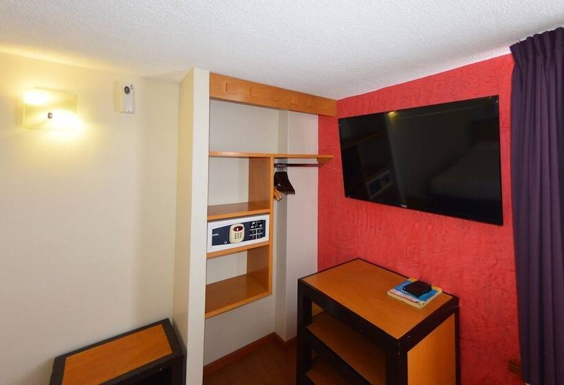 Отель Centro 19