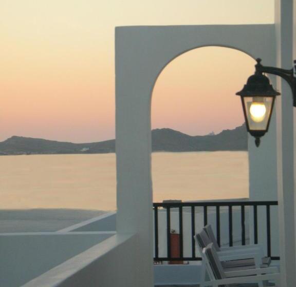 Christina Hotel, Adults Only, Heated Salt Water Pool