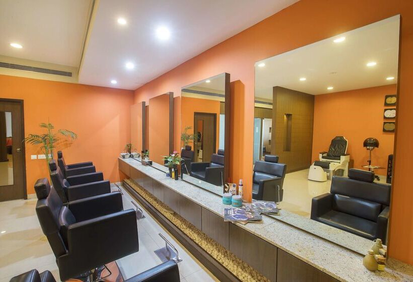 酒店 Clarks Exotica Convention, Resort & Spa