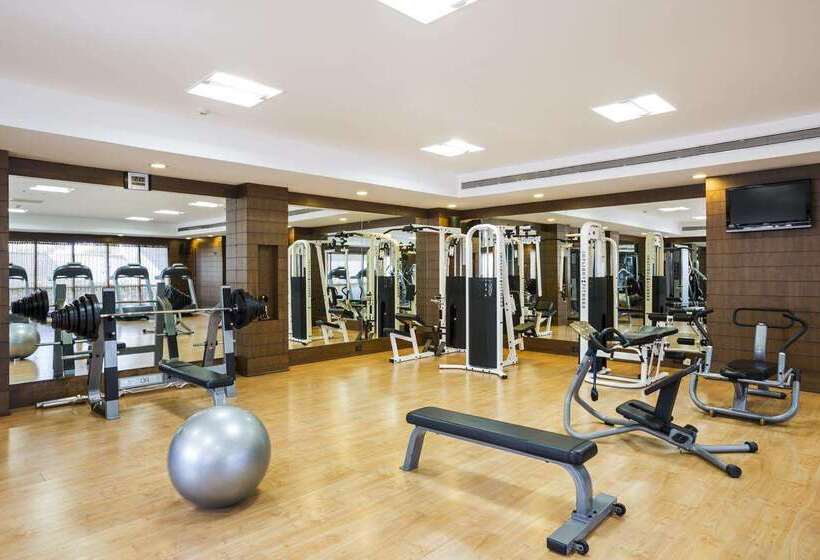 酒店 Clarks Exotica Convention, Resort & Spa