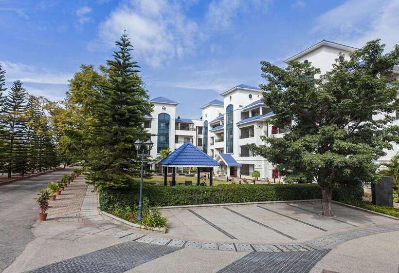 호텔 Clarks Exotica Convention, Resort & Spa