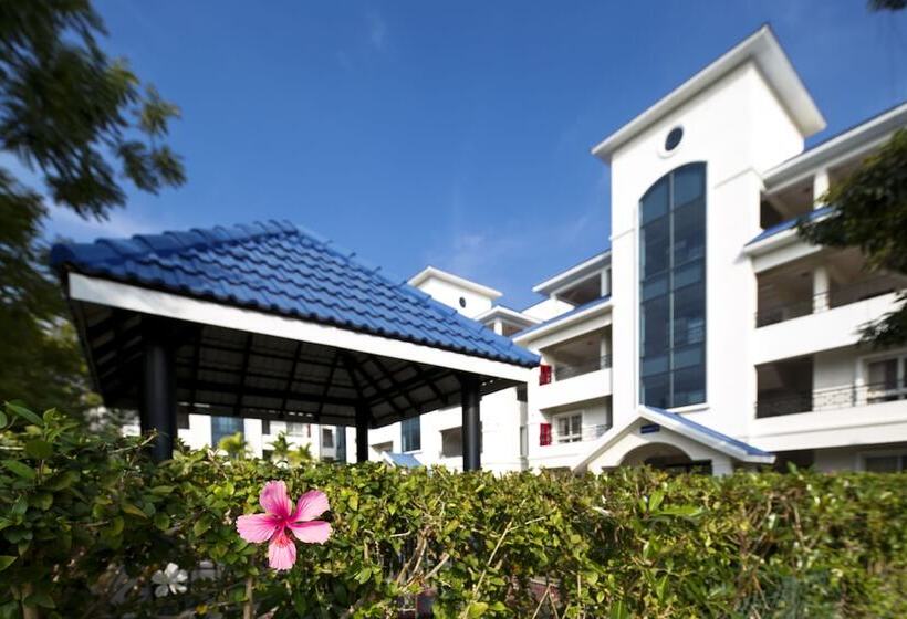 호텔 Clarks Exotica Convention, Resort & Spa