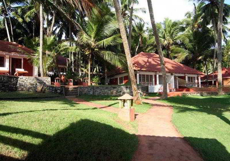 فندق Coconut Bay Beach Resort