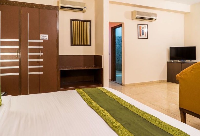 فندق Fab Grand Boutique