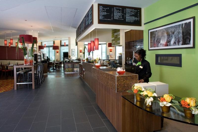 호텔 Courtyard By Marriott Paris Saint Denis