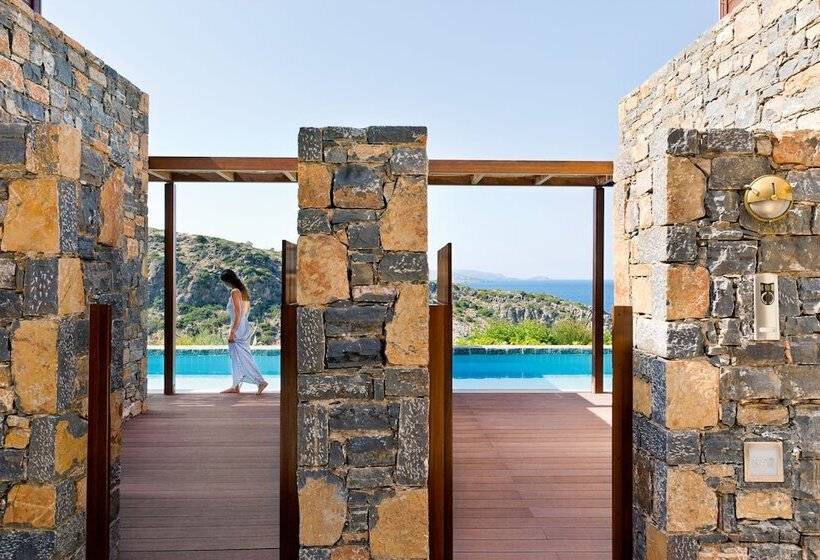 Отель Daios Cove