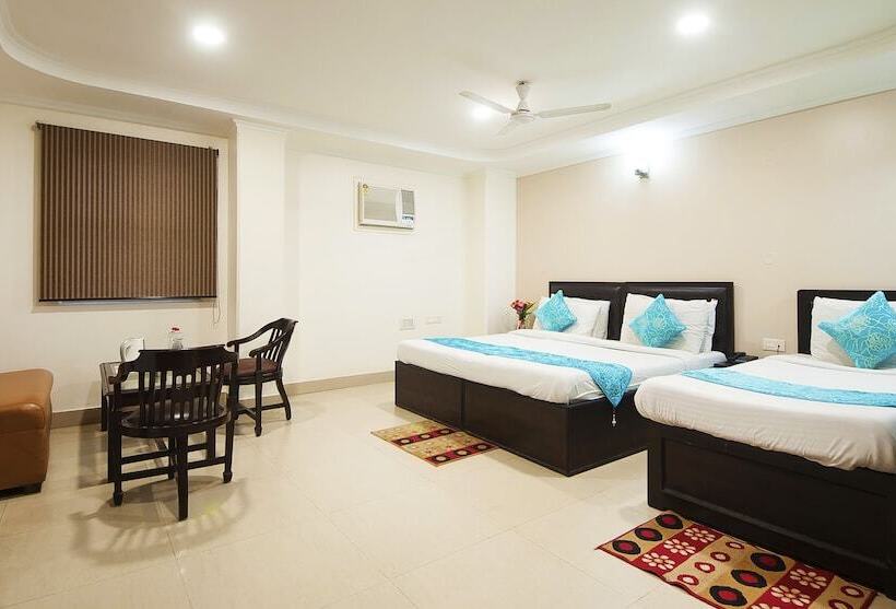 فندق Dakha International Karol Bagh, New Delhi