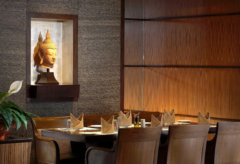 酒店 Deccan Rendezvous