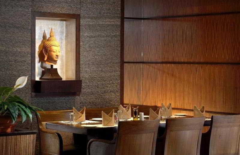 酒店 Deccan Rendezvous