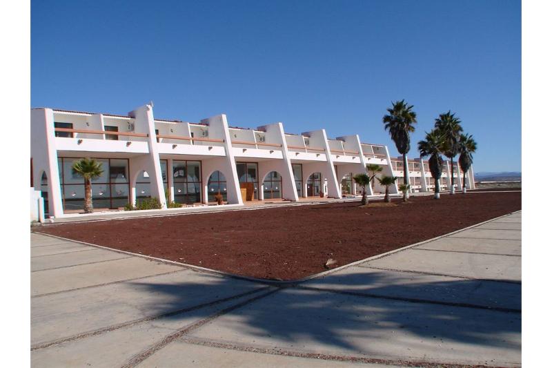 فندق Desert Inn San Quintin
