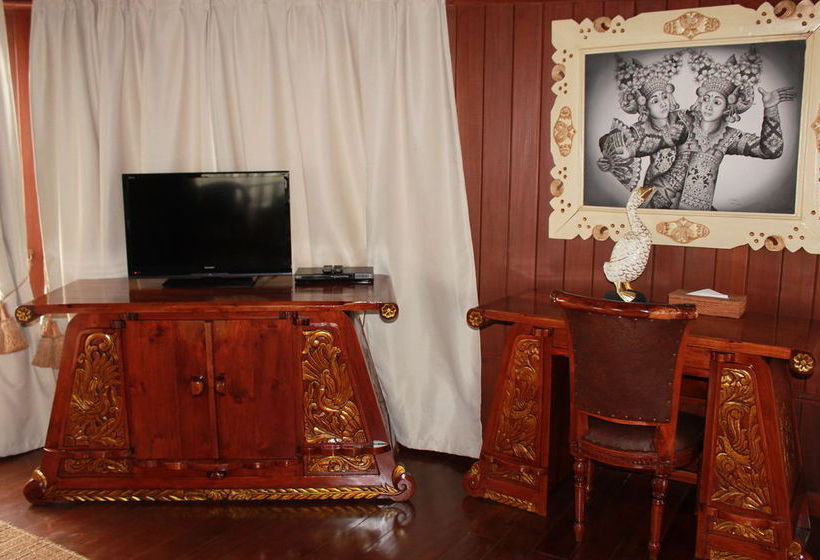 فندق Dewanivilla Resort