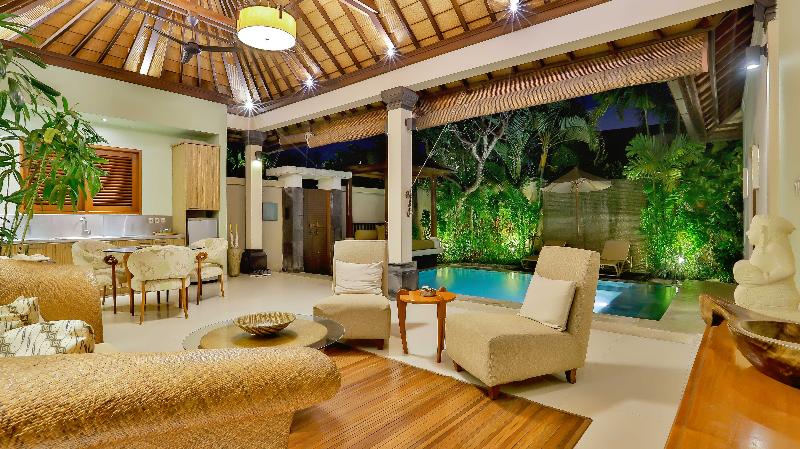 هتل Disini Luxury Spa Villa