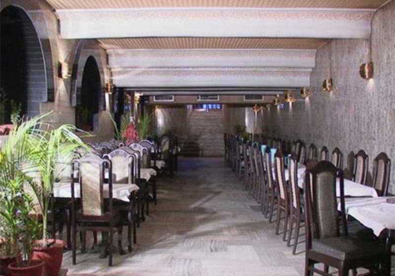 Отель East Lite