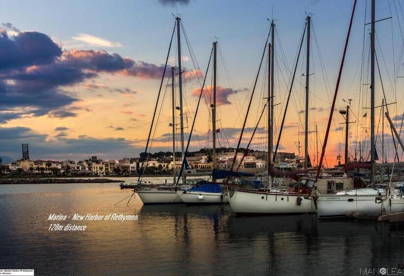 Elina Hotel Apartments