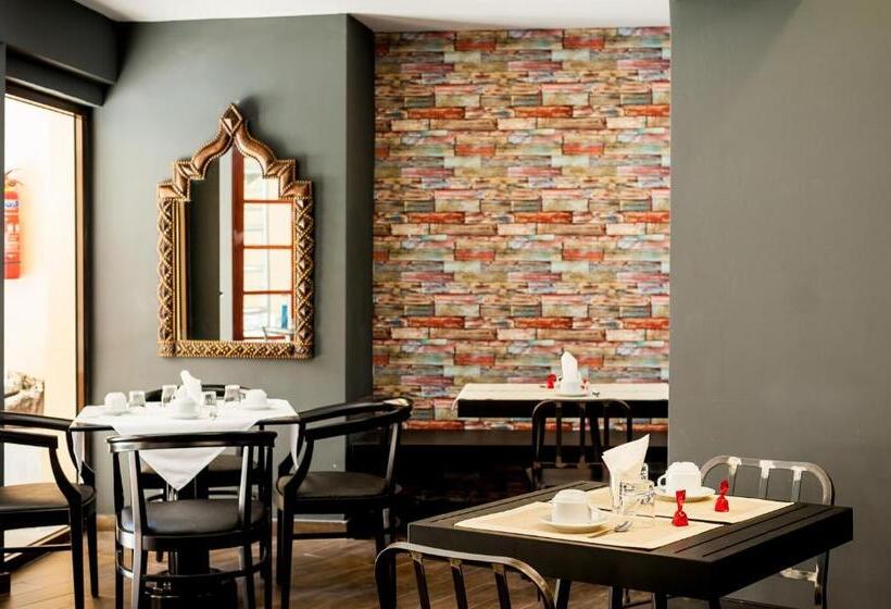 Elina Hotel Apartments