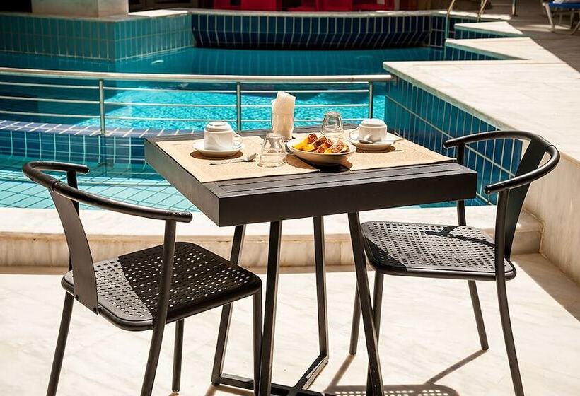 Elina Hotel Apartments