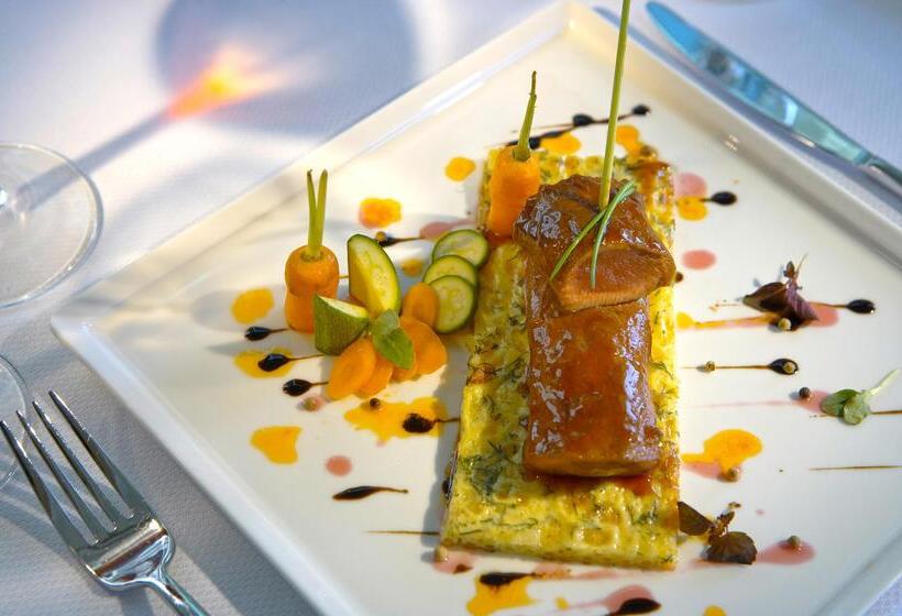 Отель Elysium Resort & Spa