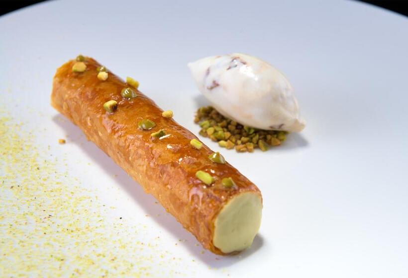 Отель Elysium Resort & Spa