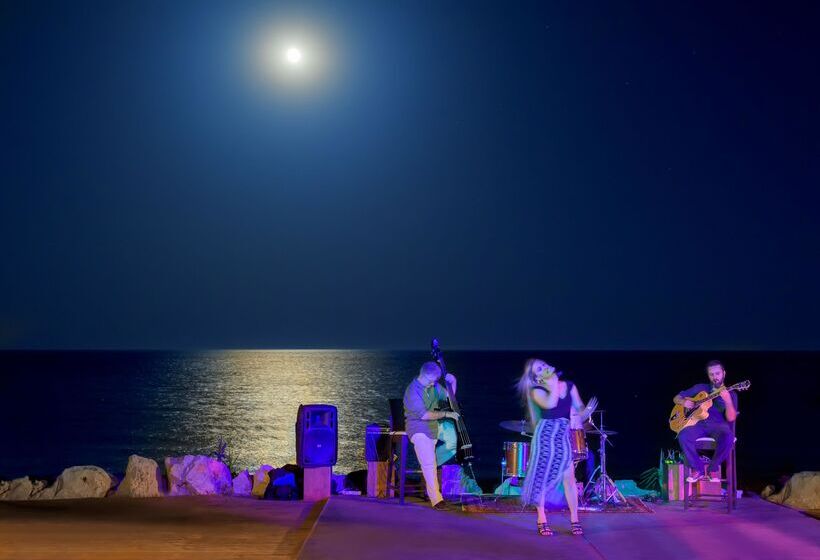 Отель Elysium Resort & Spa