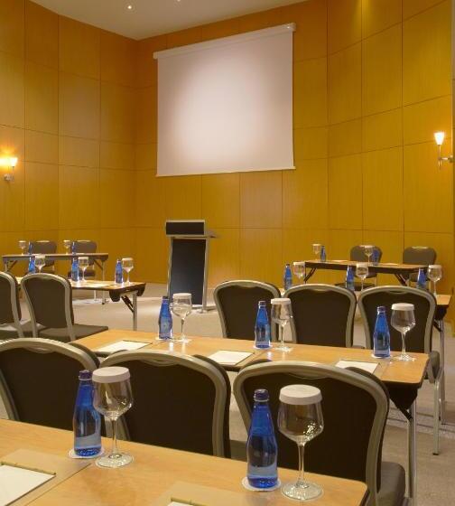 Отель Elysium Resort & Spa