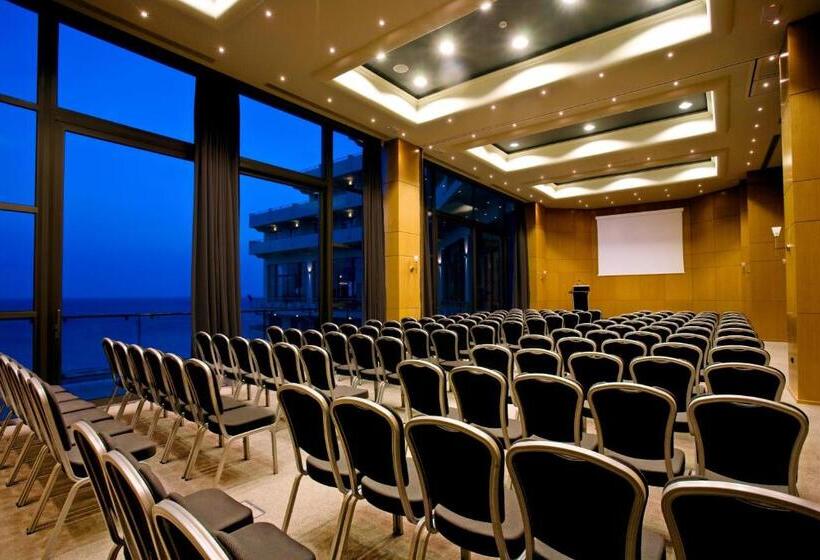 Отель Elysium Resort & Spa