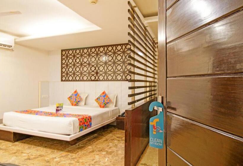 Fabhotel White Klove Paharganj