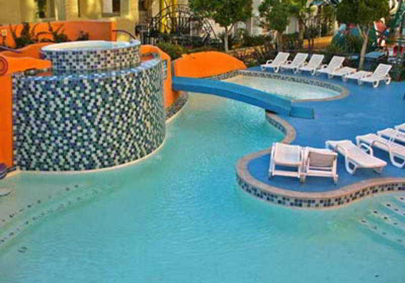 فندق Festival Plaza