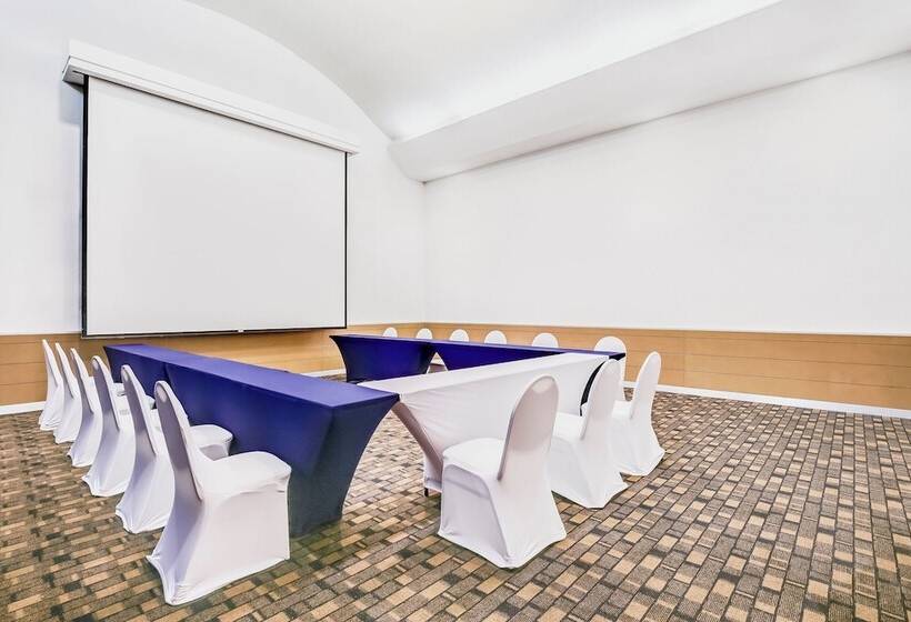 فندق Fiesta Inn Torreon Galerias