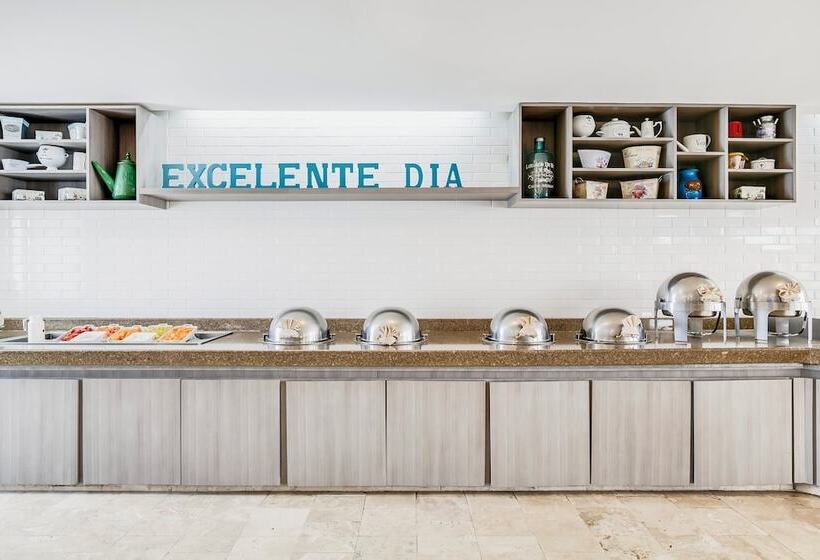 فندق Fiesta Inn Torreon Galerias