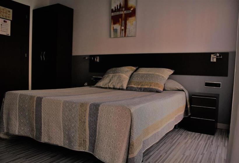 ホテル Fontanella