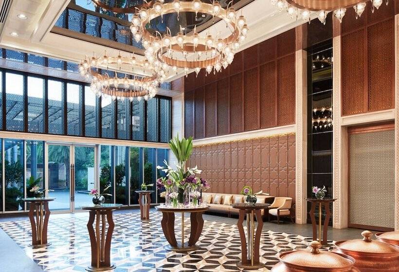 Four Seasons Hotel Mumbai