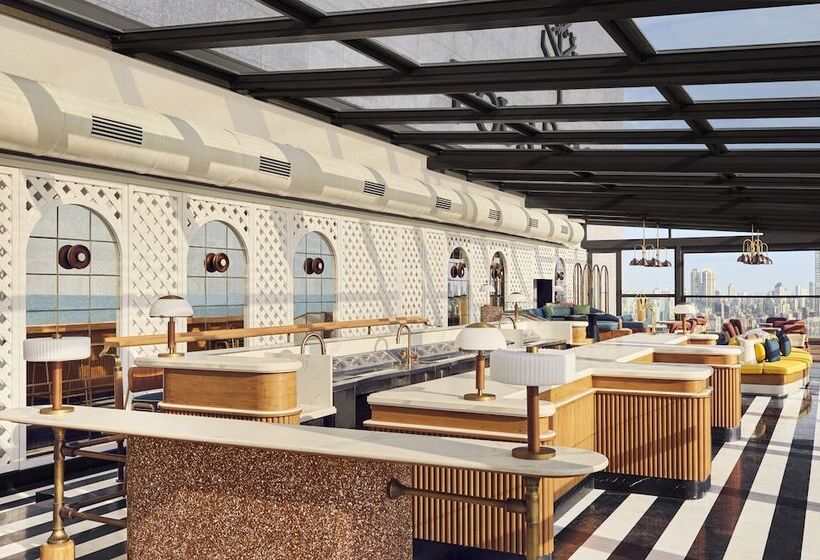 Four Seasons Hotel Mumbai