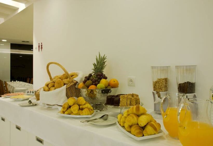 בית מלון כפרי Genesis