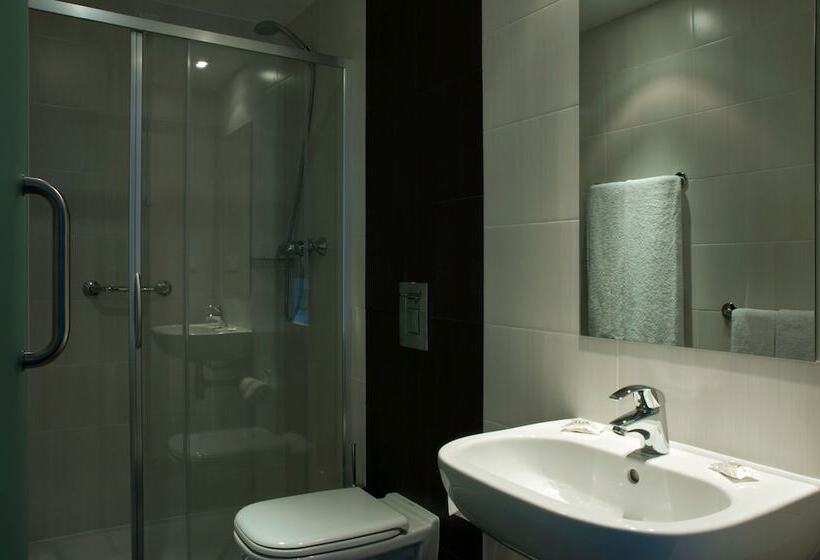 בית מלון כפרי Genesis