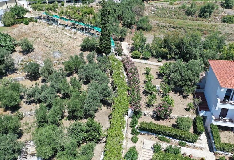 Hotel Glicorisa Beach