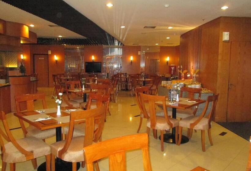 ホテル Grand Pasundan Convention