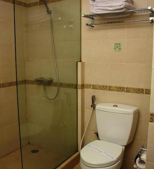 هتل Grand Pasundan Convention